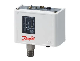 779-automatico-danfoss-serie-kp36-para-compressores-parafuso-1